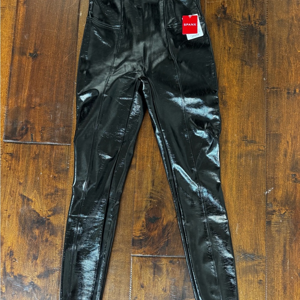 SPANX Black Leggings NWT